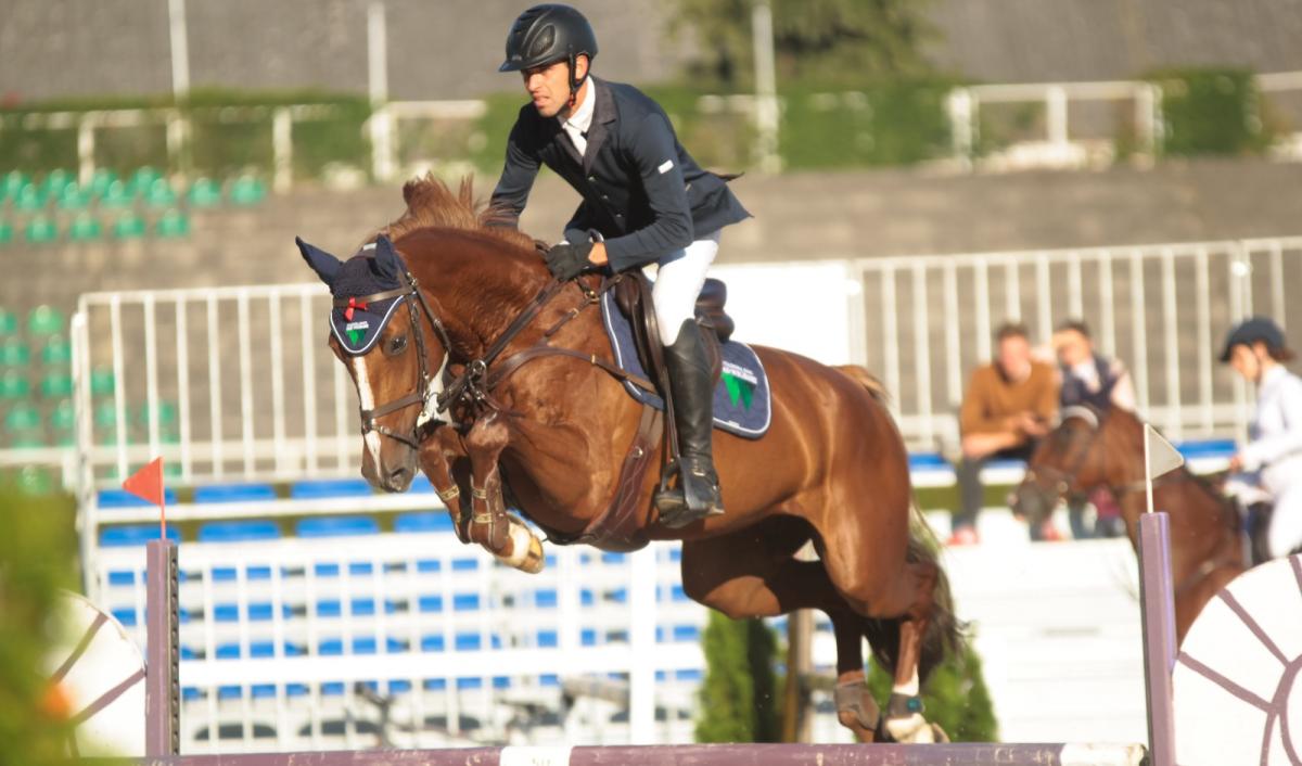 Lacrima wygrywa Grand Prix